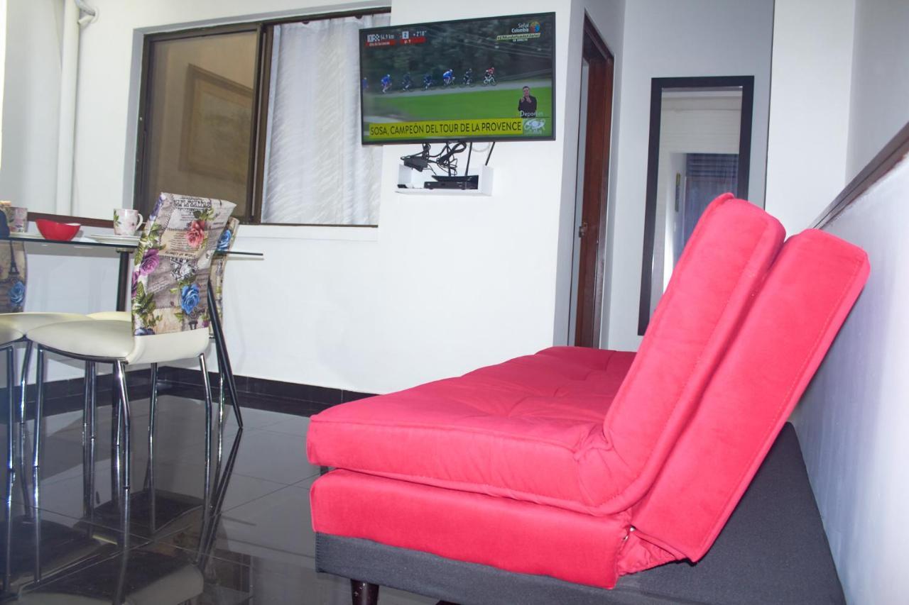 Cozy Apartment Excellent Location, Air Conditioning 칼리 외부 사진