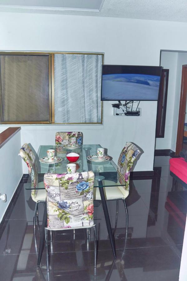 Cozy Apartment Excellent Location, Air Conditioning 칼리 외부 사진
