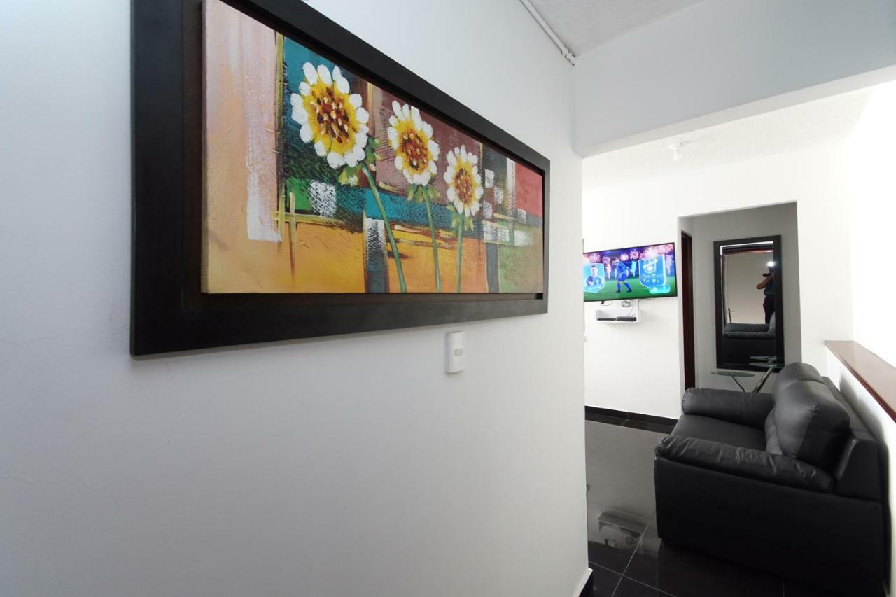 Cozy Apartment Excellent Location, Air Conditioning 칼리 외부 사진