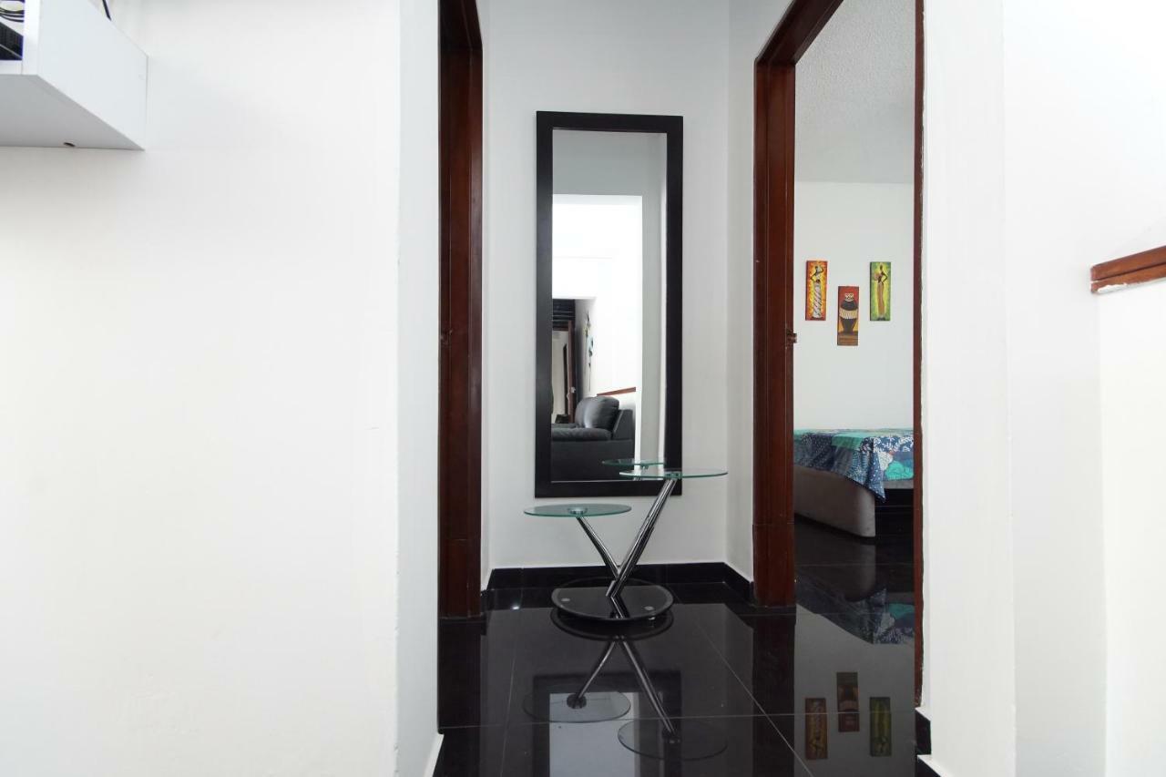 Cozy Apartment Excellent Location, Air Conditioning 칼리 외부 사진